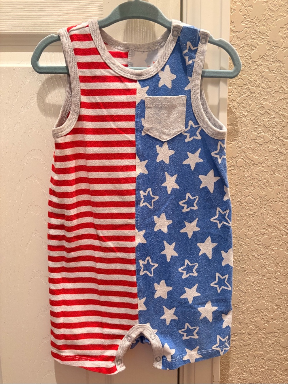 Cat & Jack Baby Sleeveless Romper in Blue, Red & White Star Print